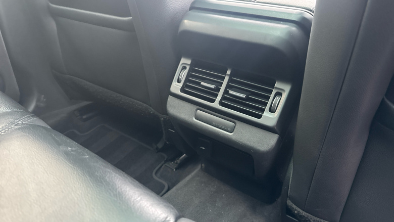 Land Rover Range Rover Evoque 2.0 D200 R-Dynamic SE 5dr Auto Diesel Hatchback